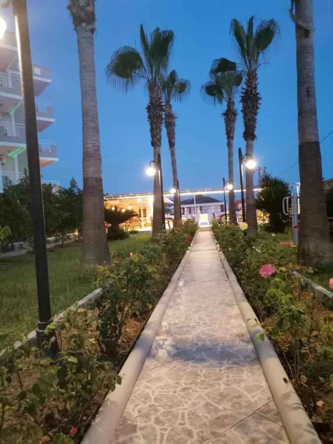 Side Oezguerhan Hotel エクステリア 写真